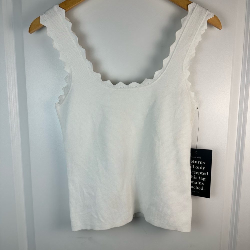 NWT Tuckernuck White Scalloped Compression Tank Top - Picture 9 of 14